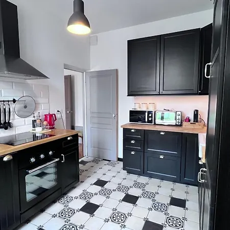 De La Marquise 낭시